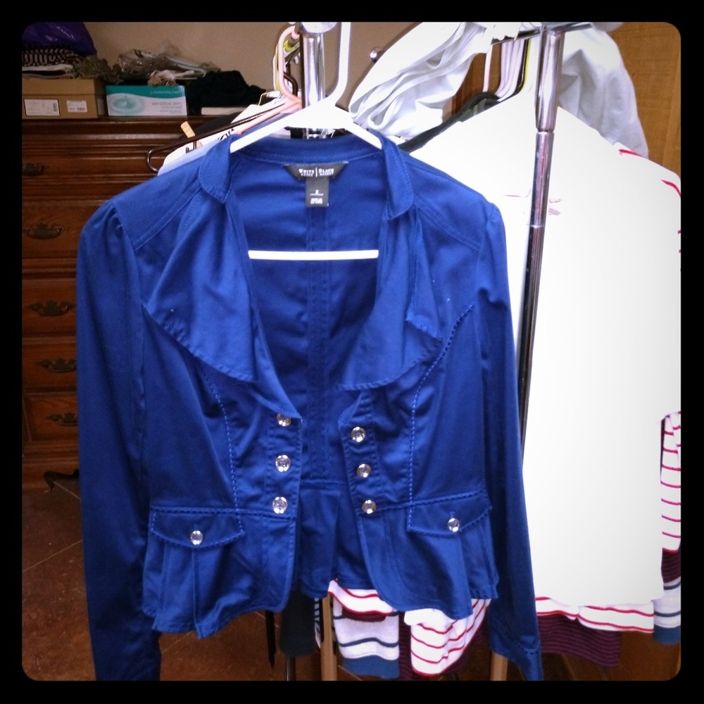 Outfit from black and white market
